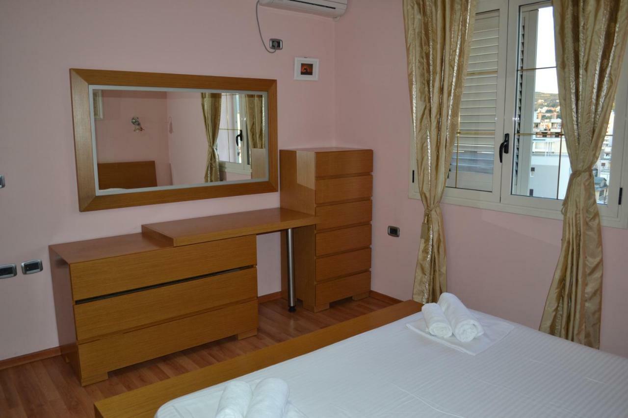 Penthouse 4 Bedrooms Apartment Vlore Ngoại thất bức ảnh