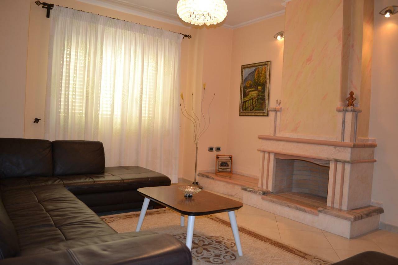 Penthouse 4 Bedrooms Apartment Vlore Ngoại thất bức ảnh