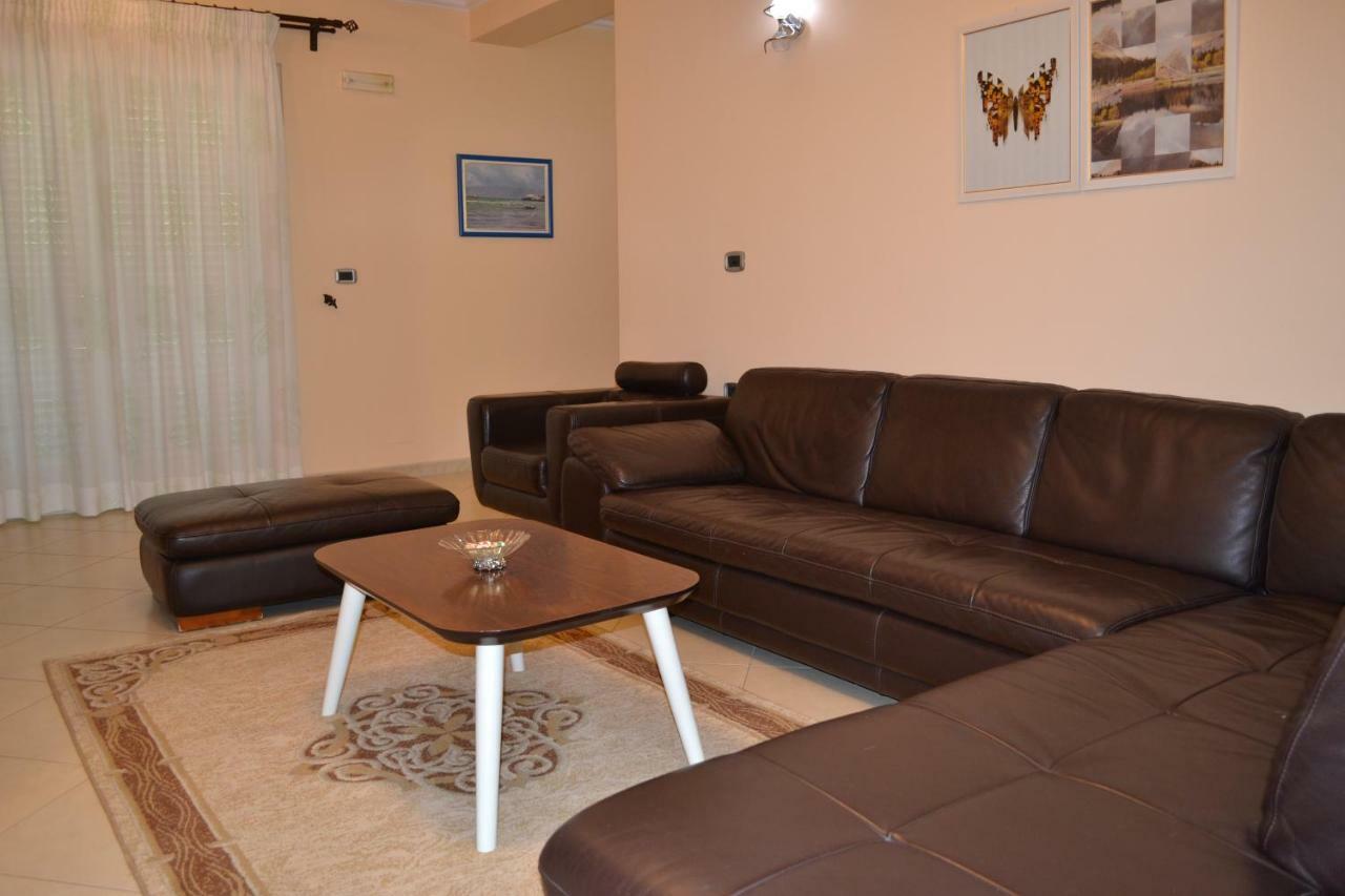 Penthouse 4 Bedrooms Apartment Vlore Ngoại thất bức ảnh